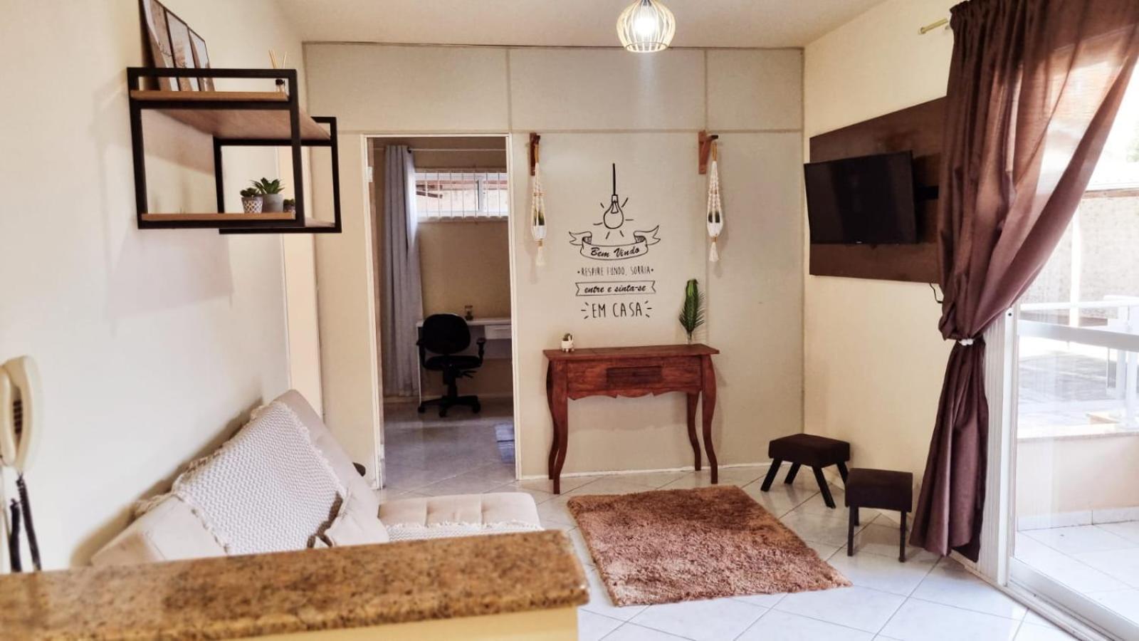 Residencial Cristina's-apartamentos De 2-3 Quartos Equipados Com Wifi Garagem-excelente Localizacao Apartment