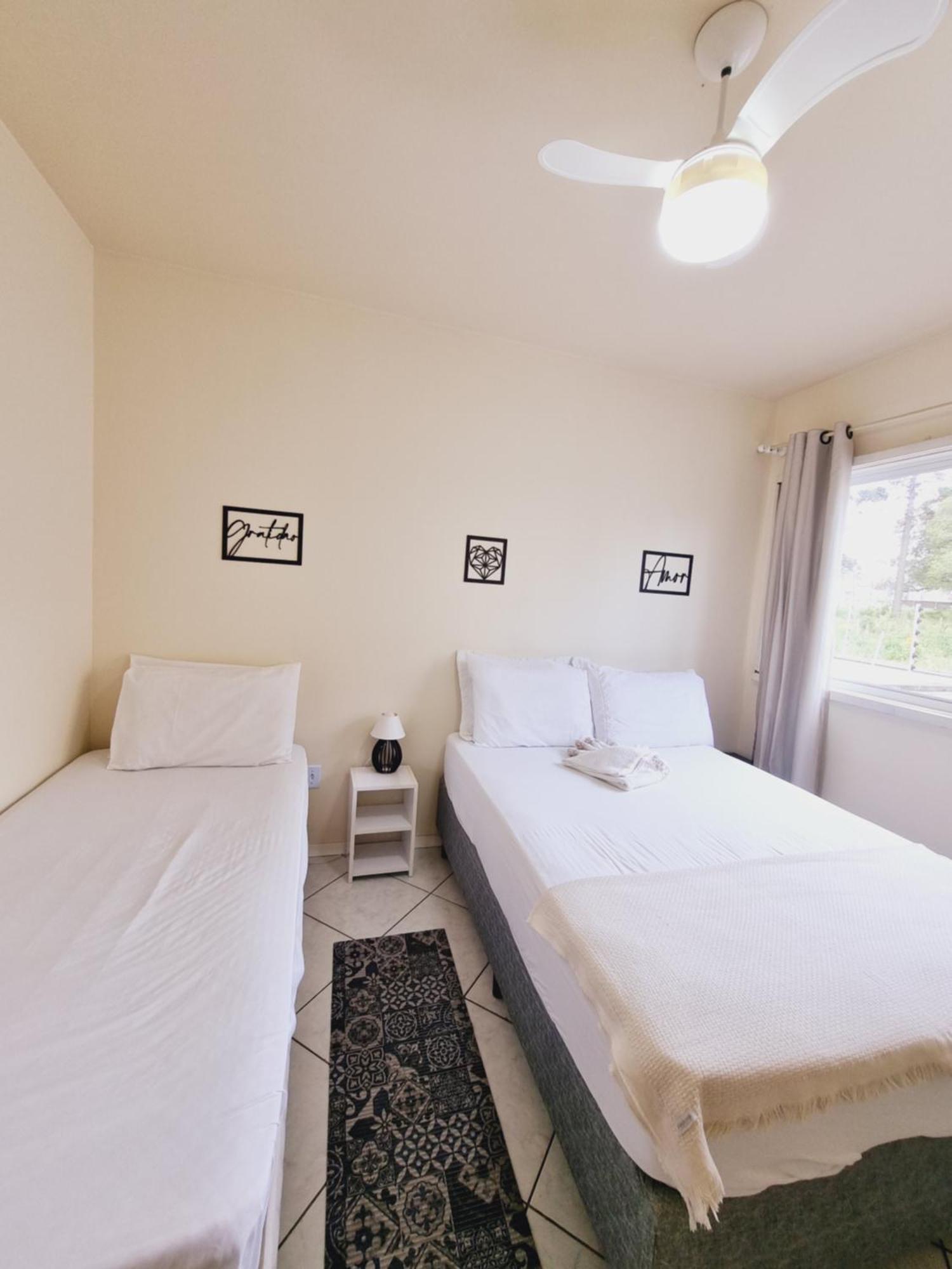 Residencial Cristina's-apartamentos De 2-3 Quartos Equipados Com Wifi Garagem-excelente Localizacao