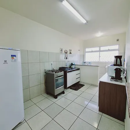 Residencial Cristina'S-Apartamentos De 2-3 Quartos Equipados Com Wifi Garagem-Excelente Localizacao Lages Exterior foto